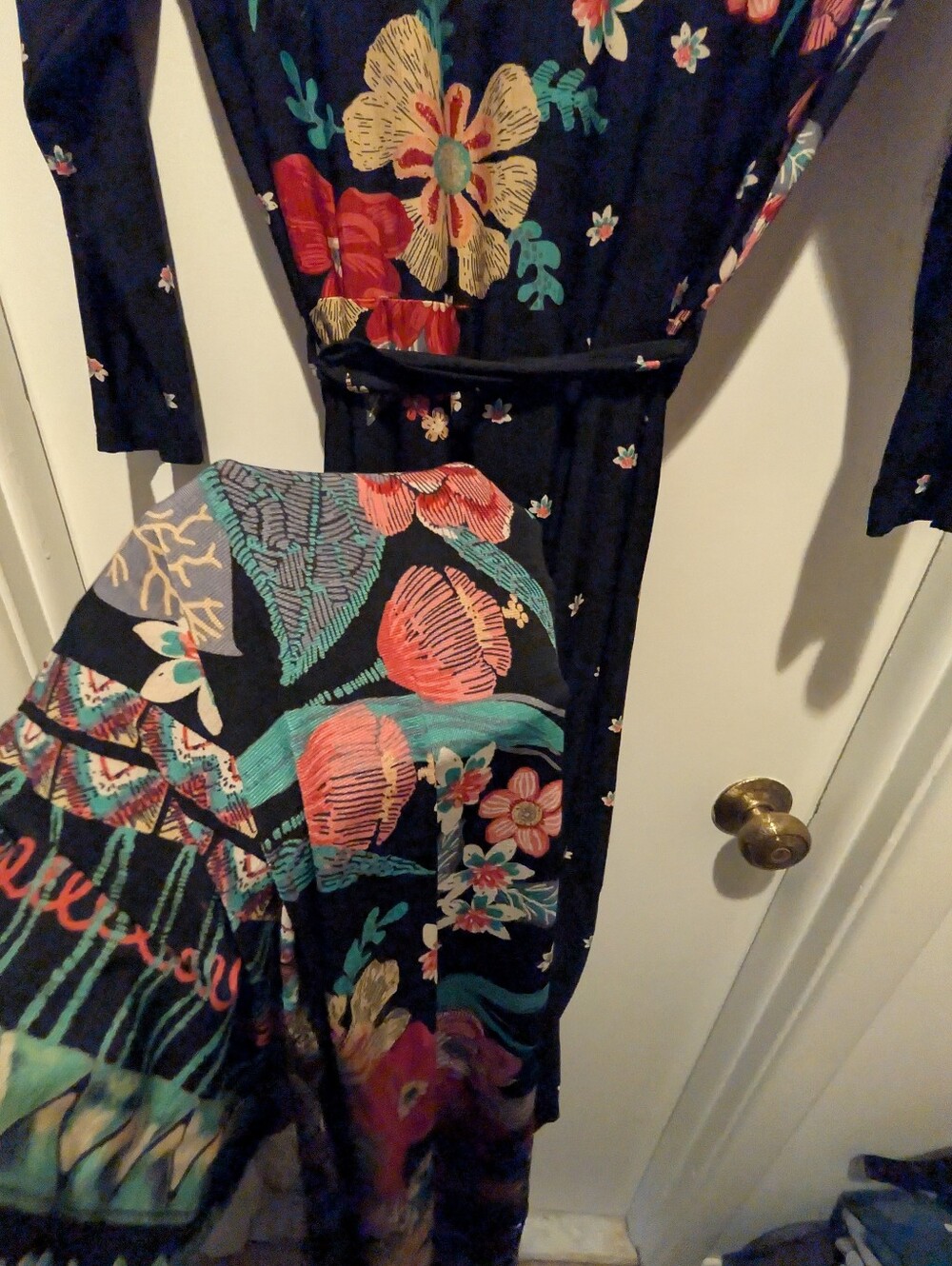 Floral V-Neck Wrap Maxi Dress Size M/L - Picture 12 of 14